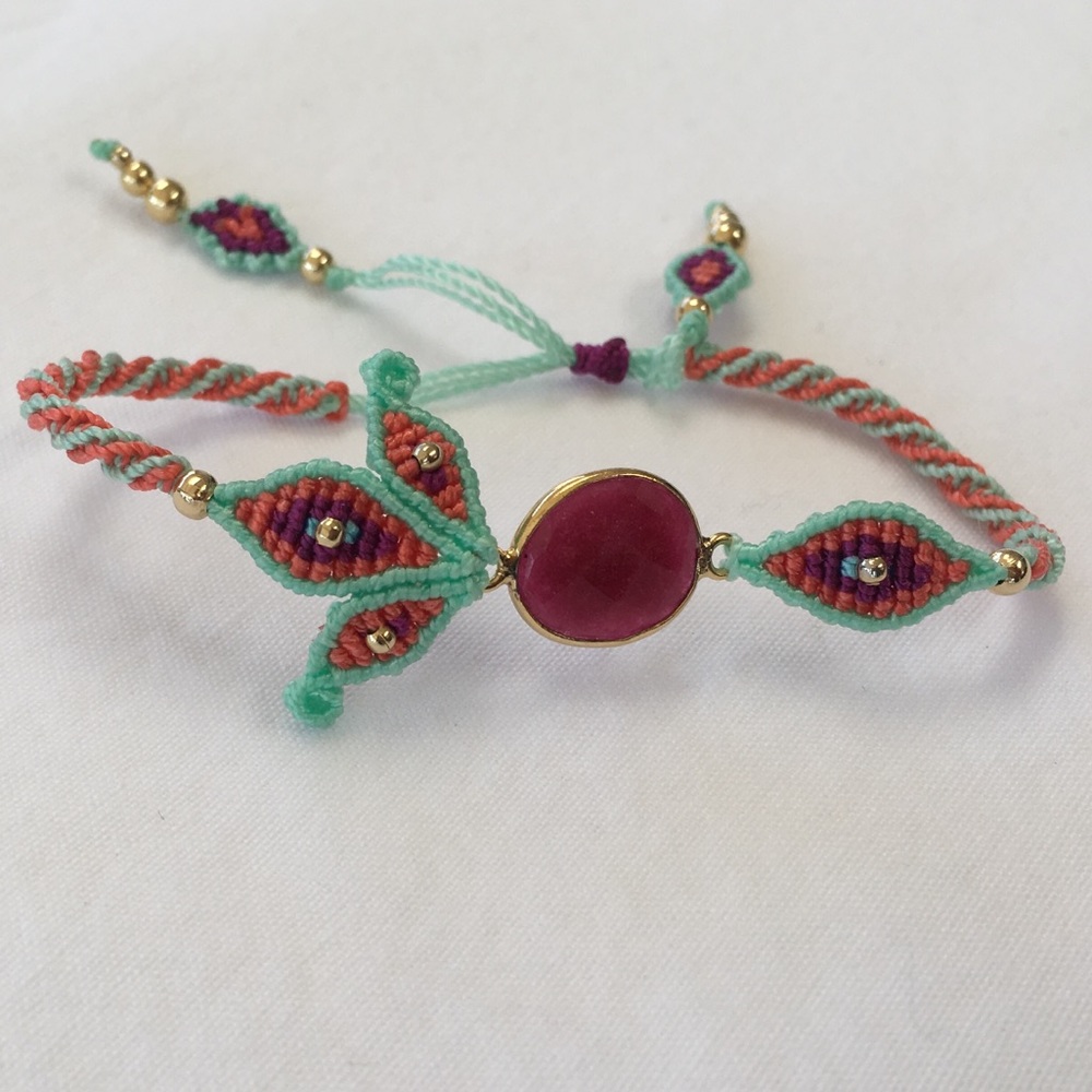 Macrame handmade fashionable bracelet